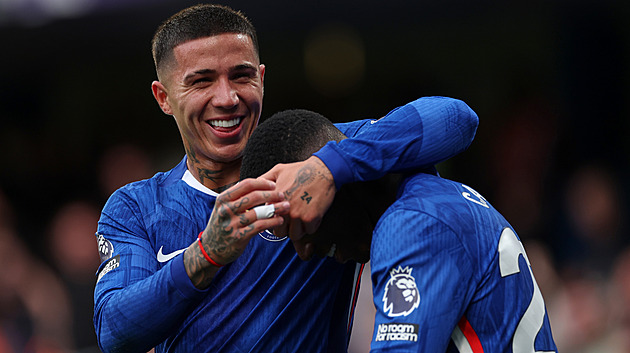 ONLINE: Chelsea stále bez Palmera vede v Nottinghamu. Pak jde do akce Křejčí i City