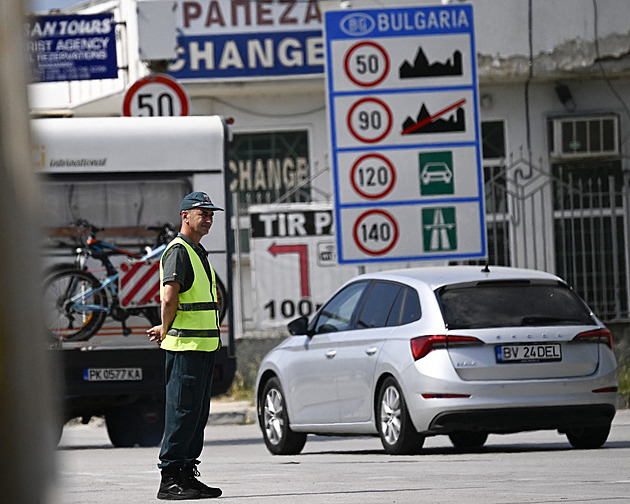 Rusko pomáhá gangům posílat migranty, aby rozložilo EU, důkazy jsou, říkají Bulhaři