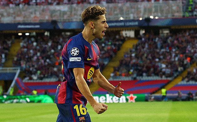 ONLINE: Barcelona vede nad Olympiakosem, do akce půjde Arsenal i City