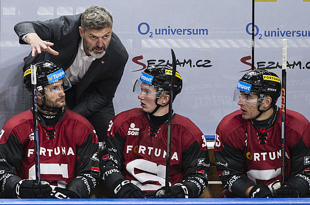 ONLINE: Druhé utkání ve dvou dnech. Sparta připomíná legendy, čelí Vítkovicím