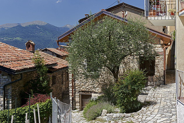Fantastický mikrodům s výhledy na Luganské jezero byl dříve králíkárnou