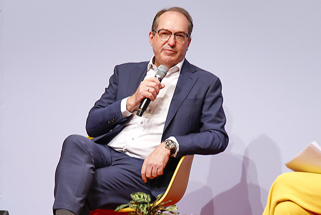 AfD se chová jako německá Putinova strana, prohlásil spolkový ministr vnitra