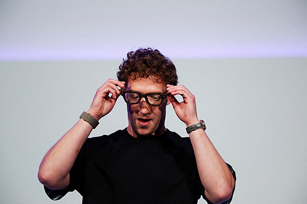 Technologičtí giganti dál pumpují miliardy do AI. Investoři neskrývají obavy