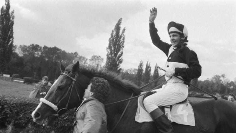 Zemřel žokej Pavel Liebich. S koněm Sagarem třikrát vyhrál Velkou pardubickou
