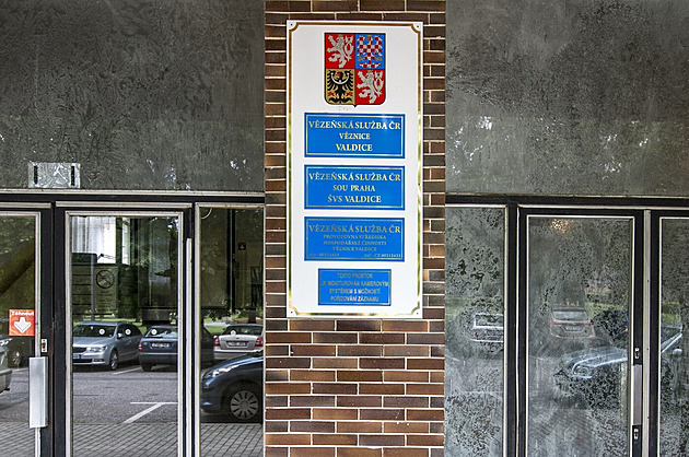 Pokus o vraždu ve věznici. Odsouzený pořezal druhého, hrozí mu výjimečný trest