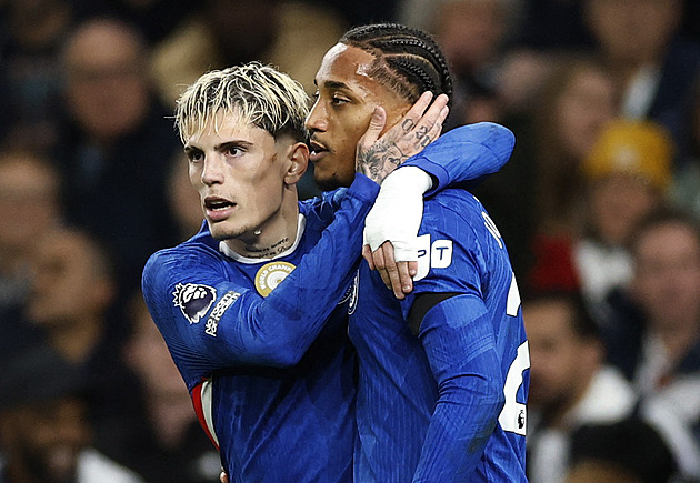 ONLINE: Chelsea hraje s Karabachem, pak v akci Barcelona, City i Leverkusen