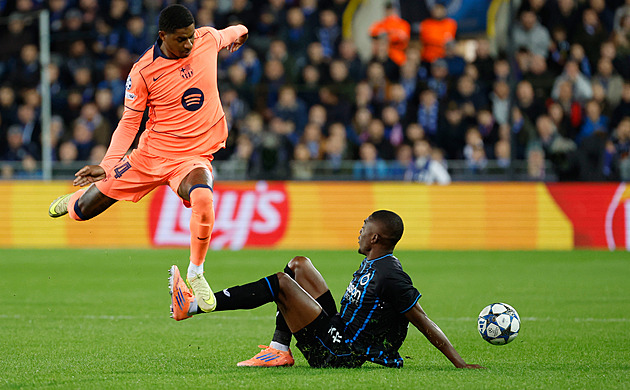 ONLINE: Barcelona počtvrté prohrává v Bruggách, vedení Leverkusenu zařídil Schick