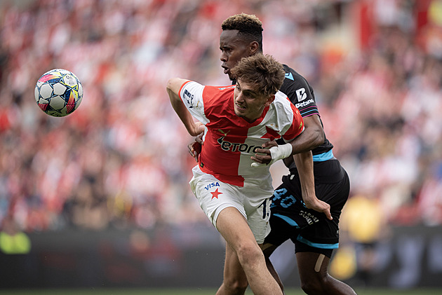 ONLINE: Plzeň - Slavia 0:0, šlágr byl přerušený kvůli kouři, už se ale hraje