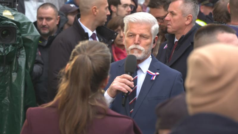 ON-LINE: Na Národní dorazil Pavel. Přinesl nám svobodu, řekl k 17. listopadu Babiš