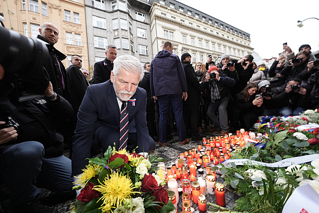 Pavla vítal potlesk, Babiše pískot. Zahlcená Národní třída si připomíná 17. listopad