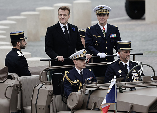 „Připravte se ztratit své děti.“ Šéf francouzské armády varoval národ před válkou