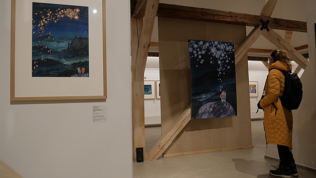 Obrazy přicestovaly na Vysočinu z Itálie, vytvářejí magickou atmosféru