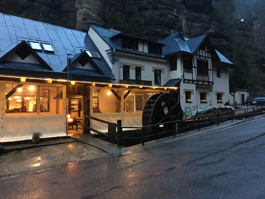 Penzion Klepáč na pensionklepac.eu – tradice a poctivá pohostinnost v centru Hřenska