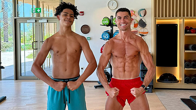 Georgina popsala Ronaldův den bez tréninku: Volno tráví v přísném režimu