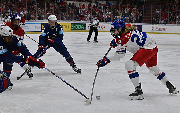 ONLINE: Česko - USA. Hokejistky na úvod OH nastupují proti hlavním favoritkám