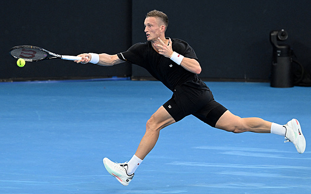 Lehečka prošel v Dauhá do čtvrtfinále, Menšík vyzve čínského soupeře