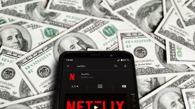 Netflix vycouval z transakce století: o Warner Bros už nemá zájem. Teď je na tahu Paramount