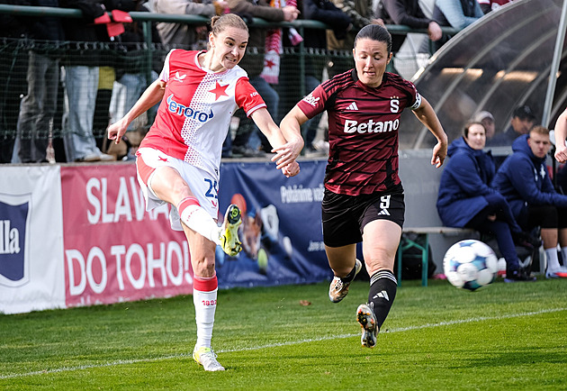 Po vyřazení z Evropy i porážka s rivalem. Sparťanky v derby nestačily na Slavii
