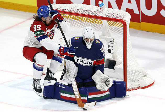 Dostálův možný konkurent, který deptal Čechy. Umí se zbláznit, chválili Claru