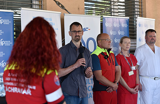 Po úrazu měl žít už jen na lůžku a přístrojích, biker ale zase sportuje