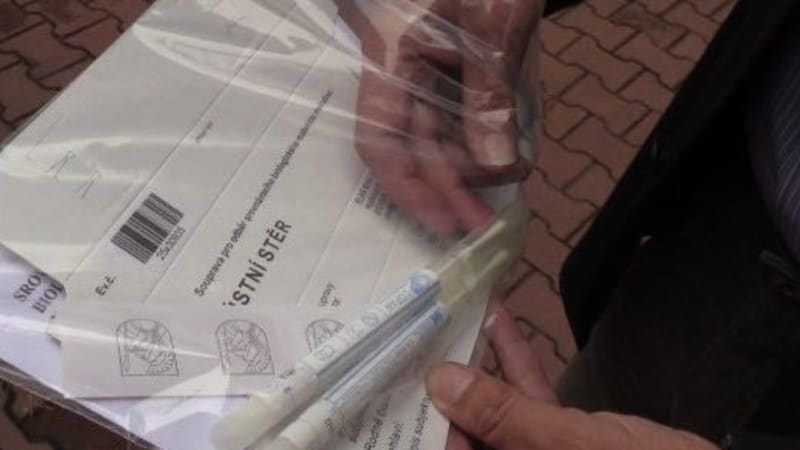 Pátrání po matce mrtvého miminka na Semilsku: Policie testuje ženy, dojít může i na muže