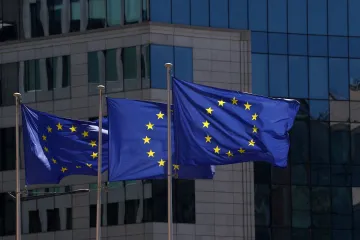 Evropská unie odmítá americké výhrůžky kvůli vývozu nafty