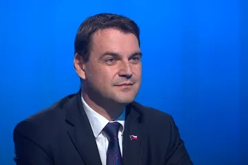 ČT se ohradila proti Macinkově zákazu účasti zaměstnanců MZV v jejím vysílání