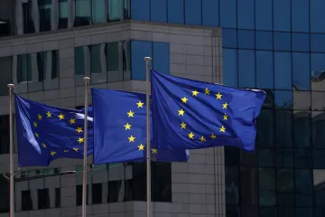 Společný dluh EU by mohl dosáhnout bilionu eur, varuje účetní dvůr