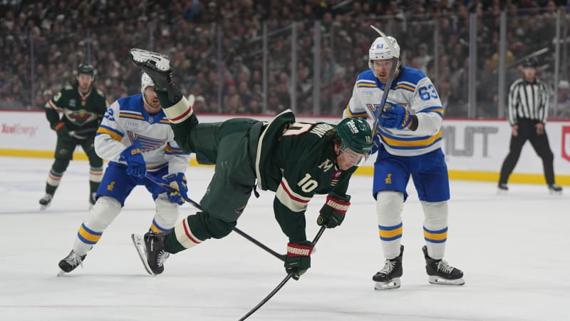 Je to rytíř Jedi? NHL žije bizarním obranným zákrokem, video je hitem sociálních sítí