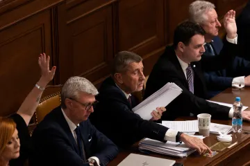 Poslanci by měli pokračovat v debatě o státním rozpočtu na příští rok